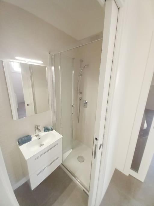 Luxury Home Near The Beach Private Parking Space アルゲーロ エクステリア 写真